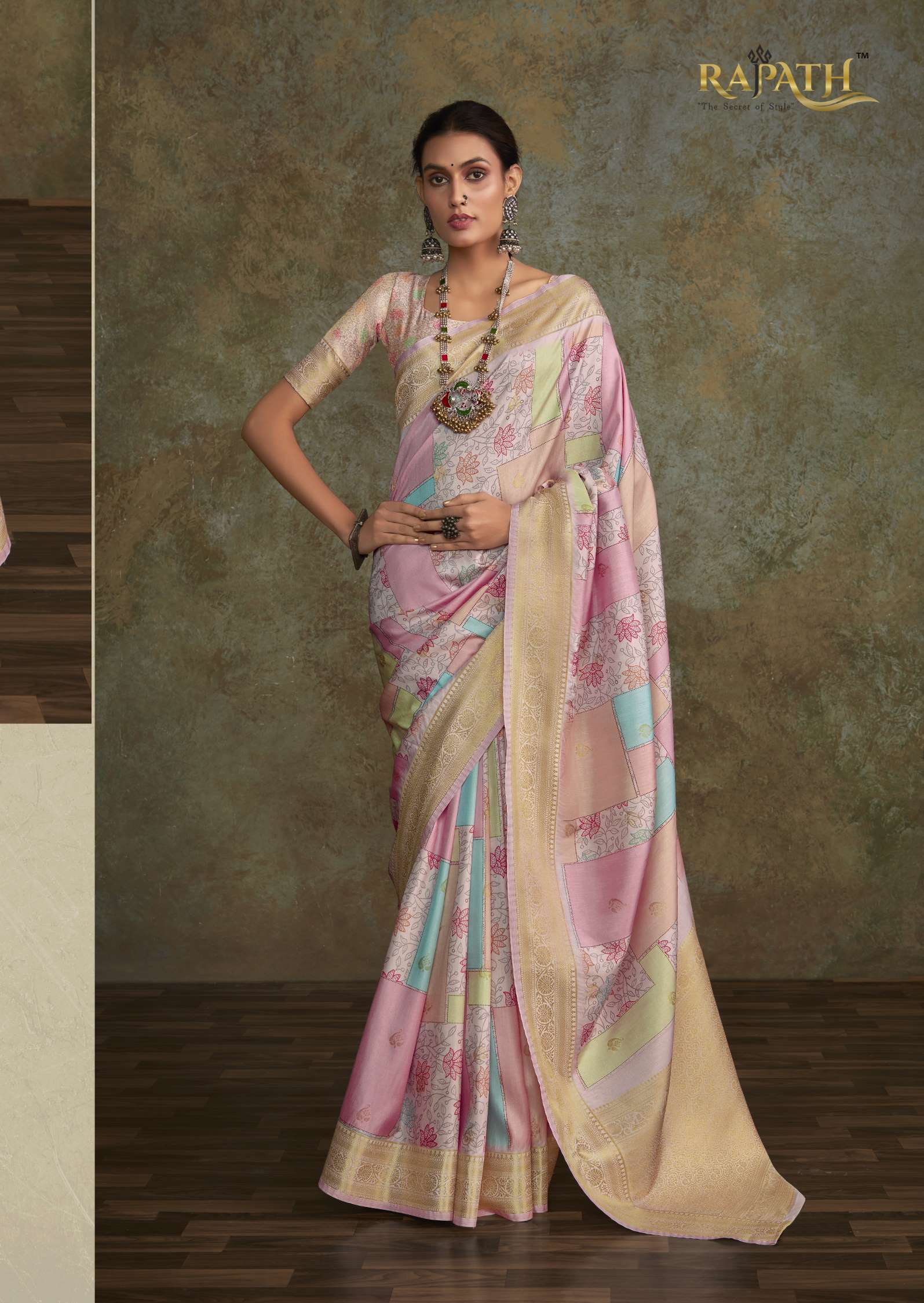 Rajpath Shrinika Designer Handloom Silk Saree