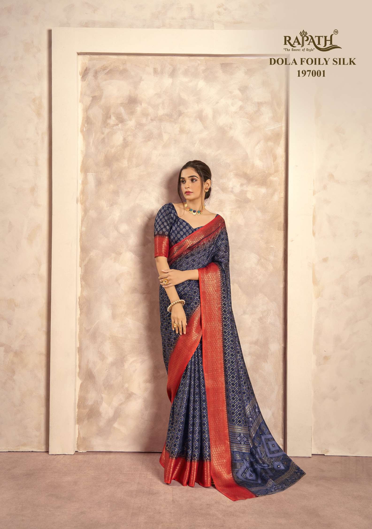 Rajpath Celo Fancy Dola Foily Silk Saree
