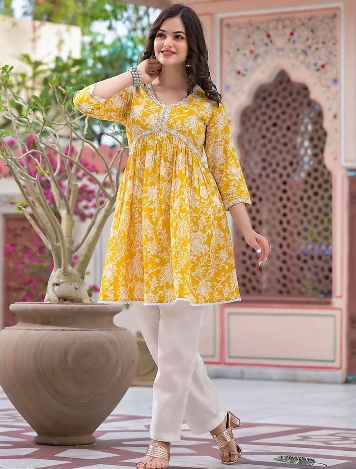 Sumshy Latest Ladies Digital Printed Rayon Short Kurtis