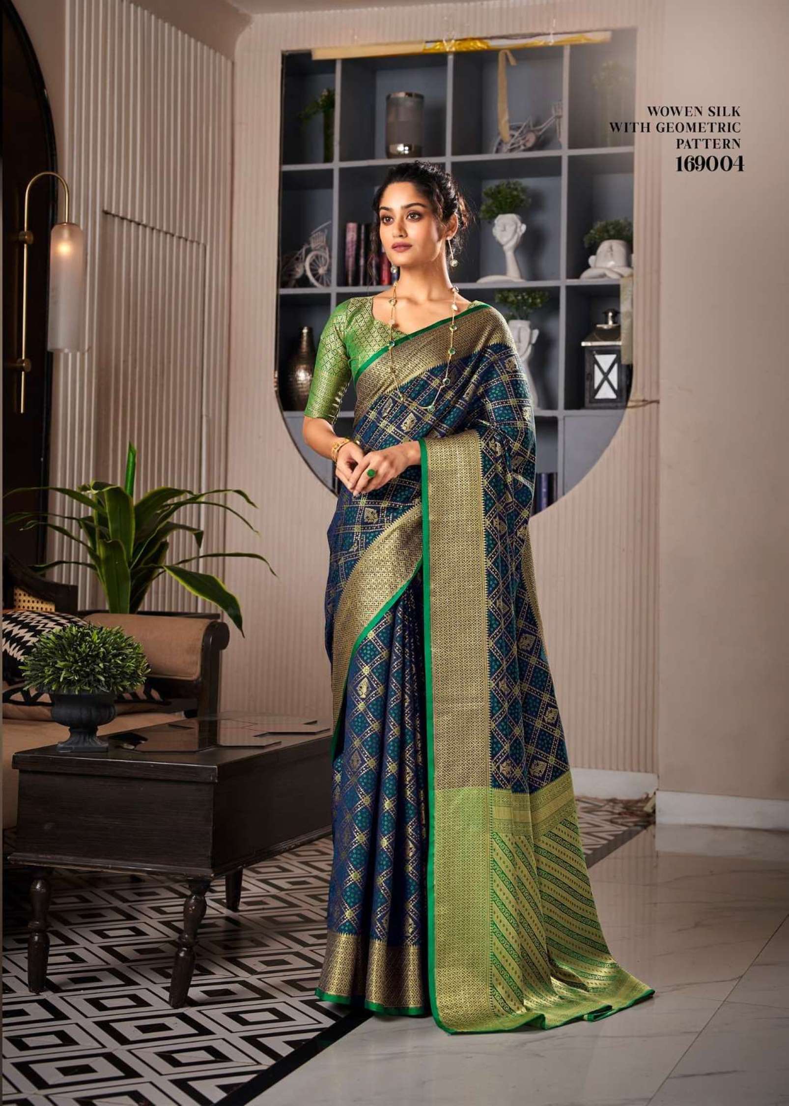 Rajpath Rangoon Handloom Patola Weaving Silk Saree
