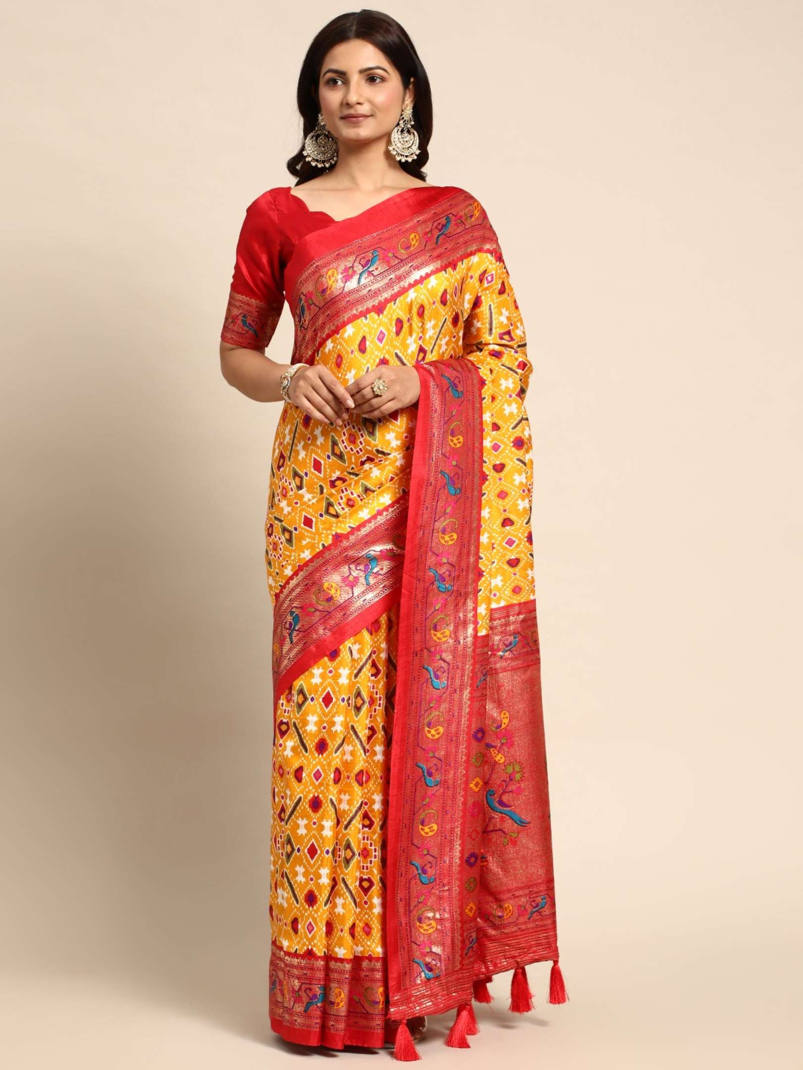 Sumshy Ladies Patola Paithani Print Dola Silk Saree