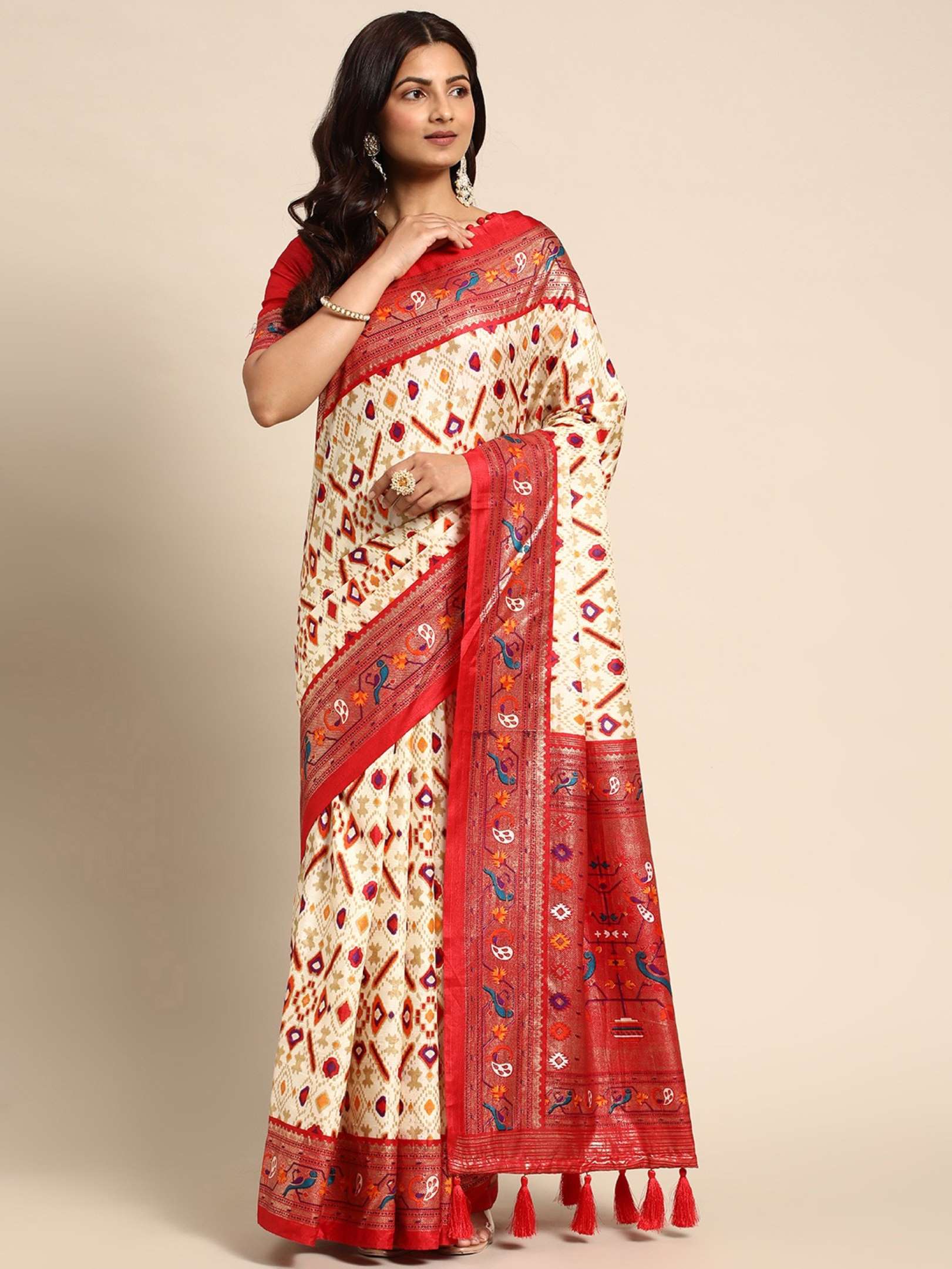 Sumshy Ladies Patola Paithani Print Dola Silk Saree