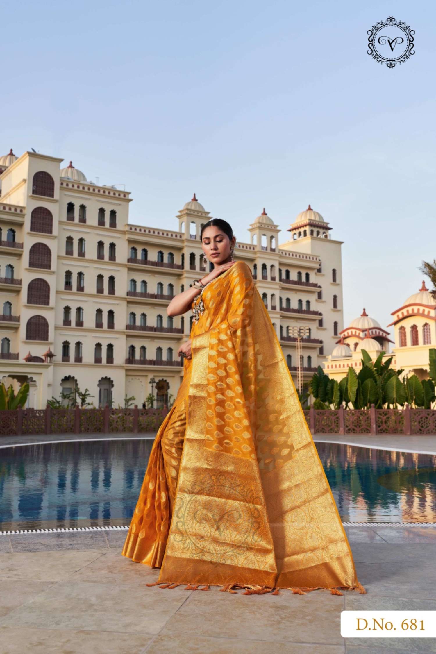 Sumshy Vivakshi Designer Organza Zari Weaving Saree