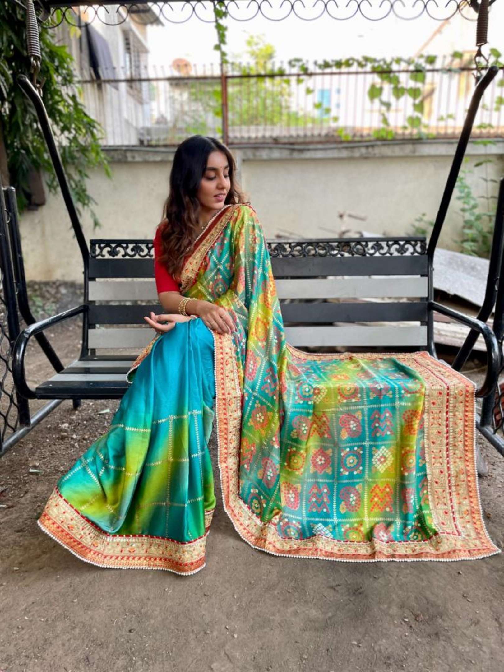 Sumshy Achavi Bandhani Printed Moss Chiffon Sarees