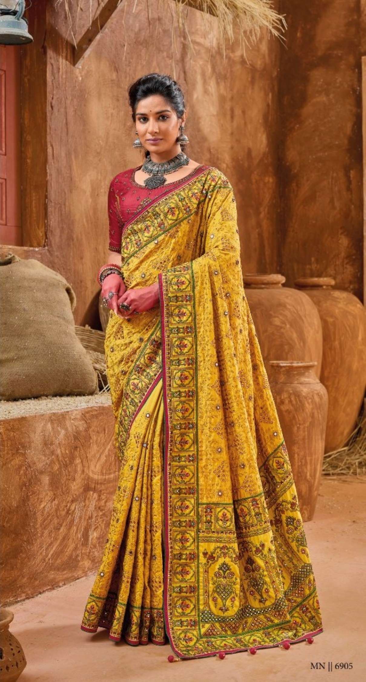 MN Kachhi Work Banarasi Silk Wedding Wear Sarees
