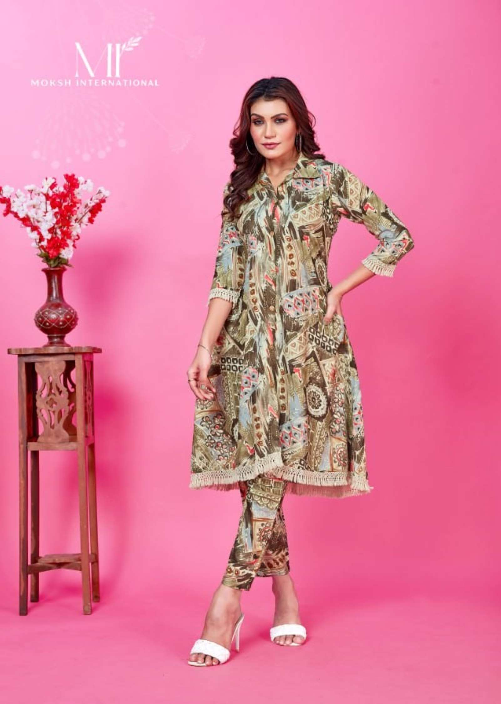 Moksh Wow Printed Premium Rayon Co-ord Set