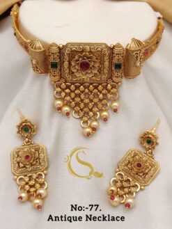 Sumsy Ladies Wedding Wear Gold Antique Necklace Set