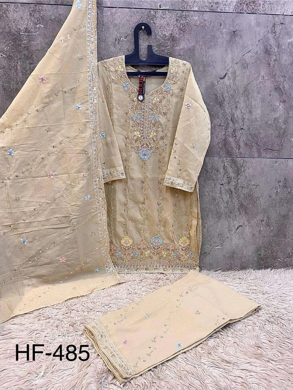 Hoor Tex Deisgn No - Hf 485 A-d Pakistani Readymade Suits