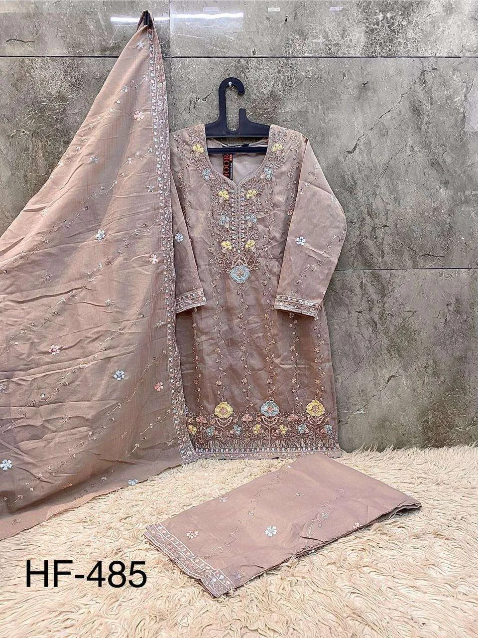 Hoor Tex Deisgn No - Hf 485 A-d Pakistani Readymade Suits