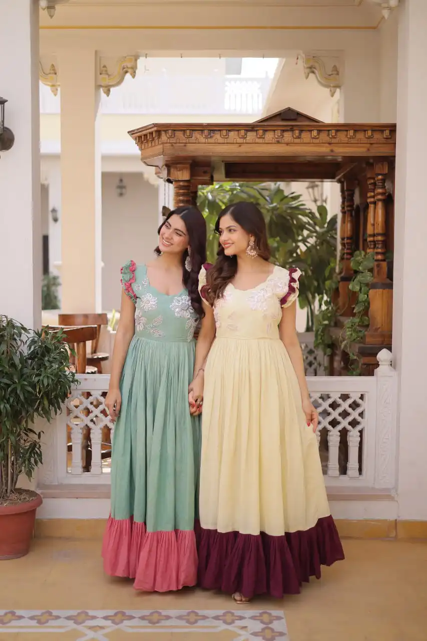 Moni 1234 Wholesale Gown Market in Surat