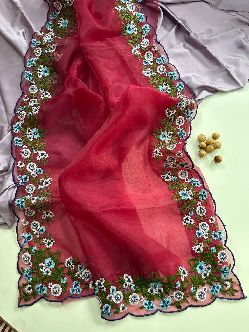 MHV Radha Saree Wholesale Market in India