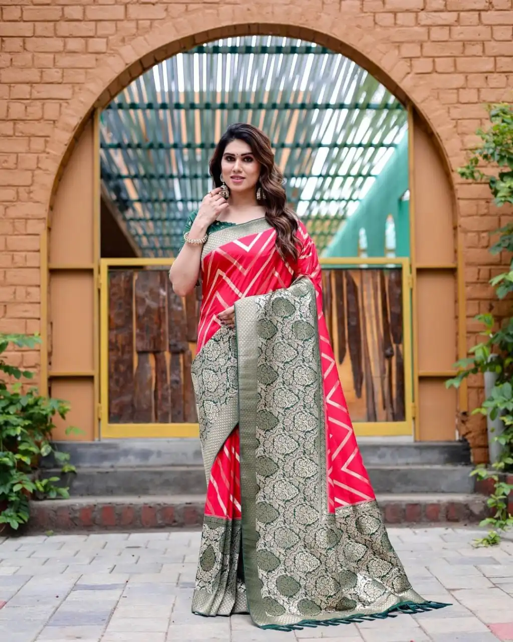 LFK 5175 Banarasi Soft Silk Saree Wholesale Market in India