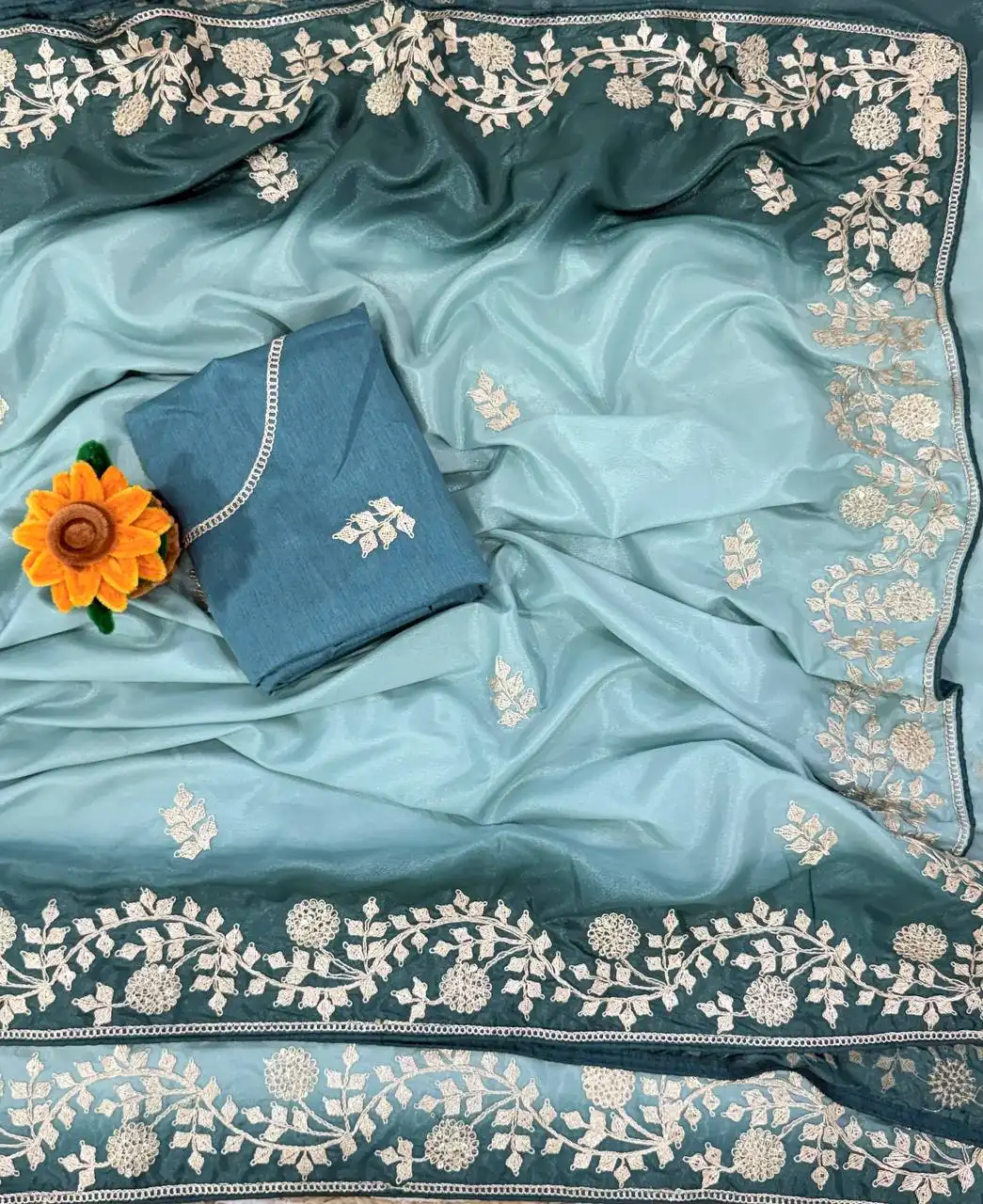 Kusum 843 Padding Chinon Silk Saree With Thread Sequence