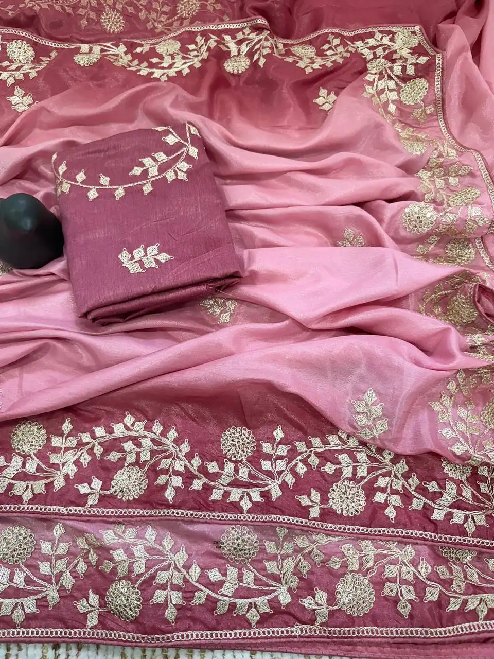 Kusum 843 Padding Chinon Silk Saree With Thread Sequence